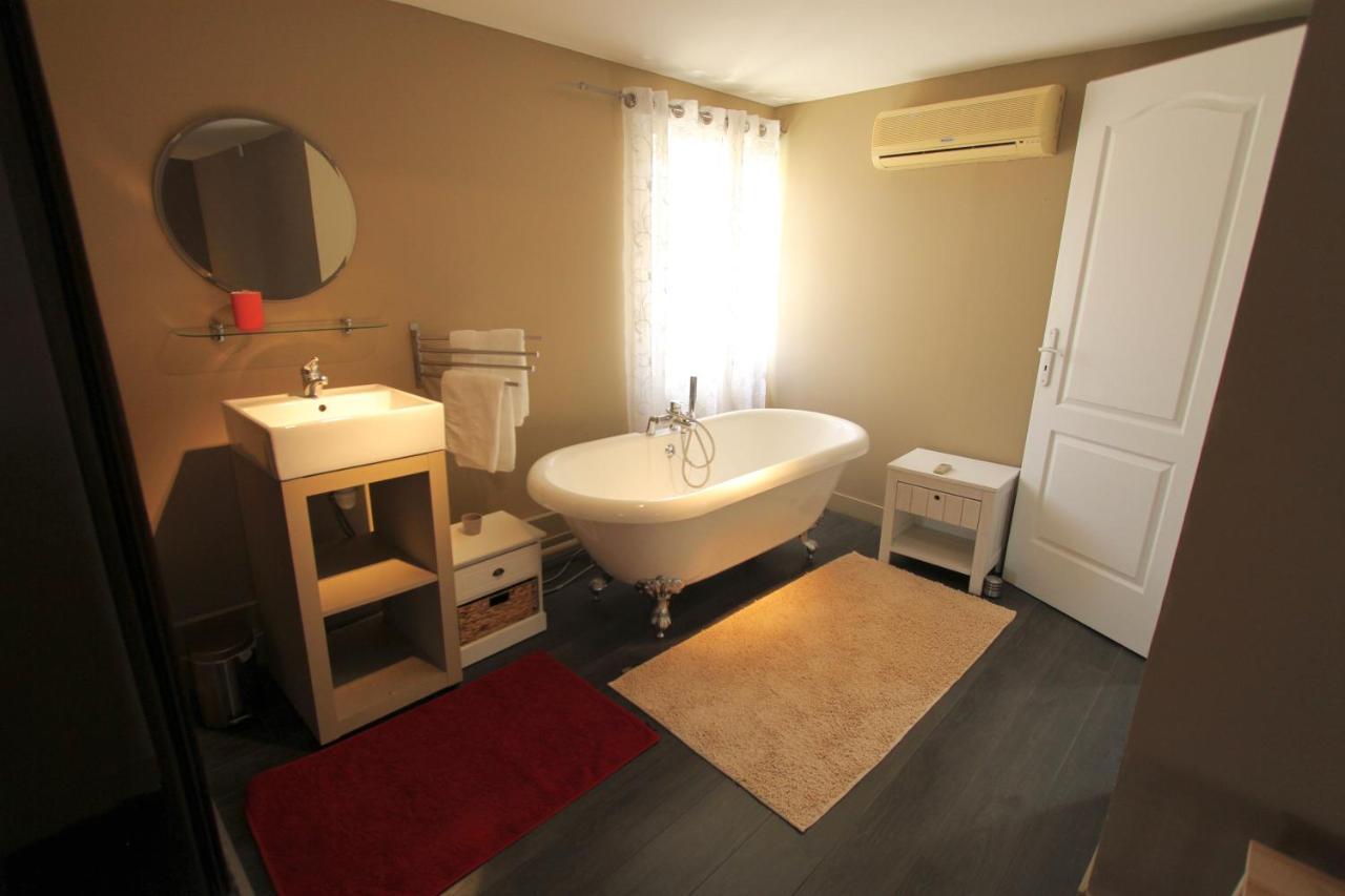 Maison Avec Piscine Et Jardin- 4 Chambres 8 Pers Cuers Bagian luar foto