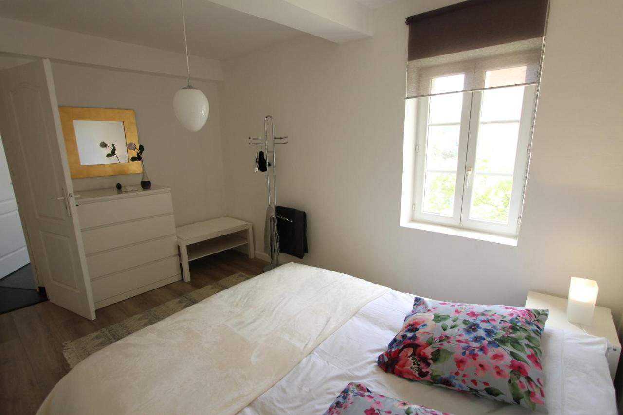 Maison Avec Piscine Et Jardin- 4 Chambres 8 Pers Cuers Bagian luar foto